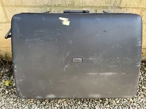 Vintage ANTLER Black Hard shell Suitcase No Keys 73cm By 51cm By 26cm Approx - Picture 1 of 4