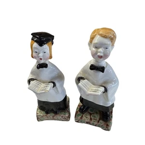 VINTAGE ROYAL STAFFS RICARD STUDIO BONE CHINA CHOR JUNGE & MÄDCHEN FIGUR ENGLAND - Bild 1 von 5