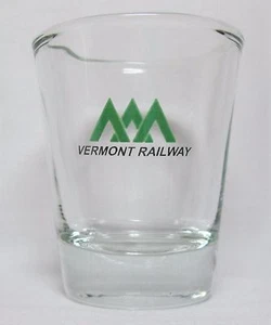 Vermont Railway Railroad Company Logo auf klarem Schnapsglas - Bild 1 von 1