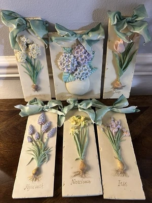 Juego de seis (6) placas colgantes de pared de resina floral de cerámica Mud Pie de colección 1999/2000 Foto 1 de 4