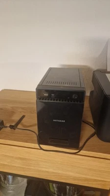 Netgear ReadyNAS RN214 - 4 Bays Bis zu 48TB Duallink Gigabit NAS - Bild 1 von 3