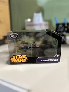 Disney Store Star Wars Die Cast Vehicle Endor Speeder bike NIB - Picture 1 of 3