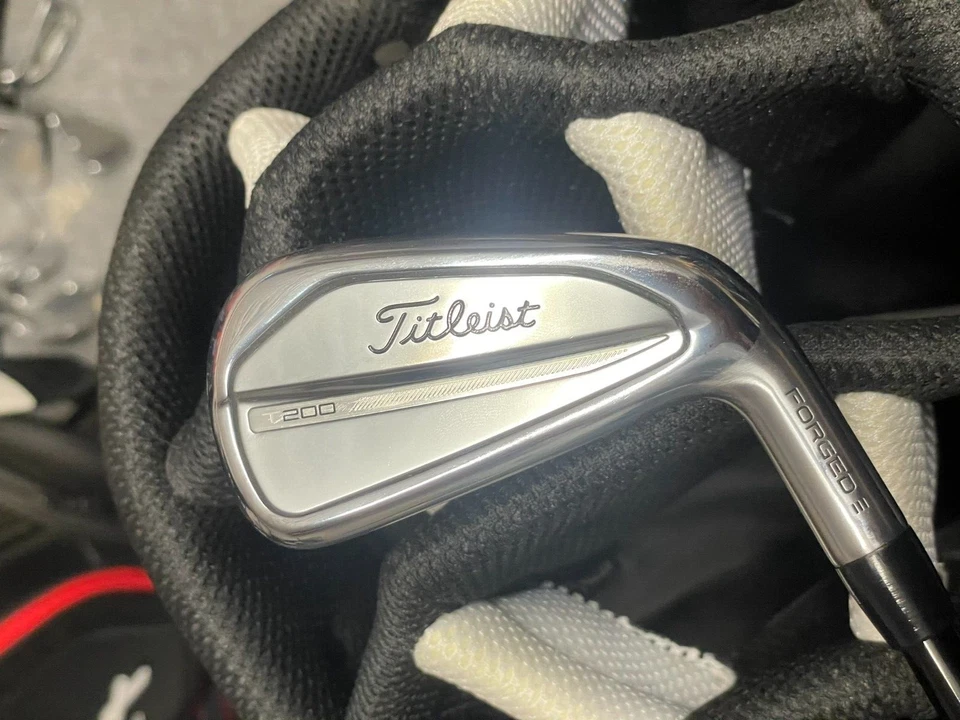 Titleist T200U 3G #3 / 20°   "wie NEU" (379.24) - Bild 1 von 4