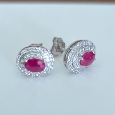 Aretes Gem Treasures SS.1.24ctw rubí birmano y circón blanco  Foto 1 de 4