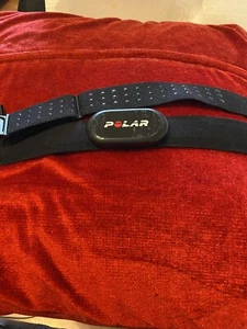 POLAR H10 HEART RATE SENSOR -ANT BLUETOOTH - WATERPROOF BLACK STRAP SIZE M-XXL. - Picture 1 of 7