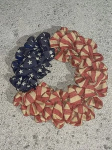 Primitive Patriotic Burlap RED WHITE & BLUE Stars American Flag Wreath❤️gsc10m2 - Picture 1 of 10