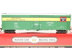 Atlas Master HO Scale RBBX Burlington Route 50' Plug Door Box Car #79507 - Picture 1 of 8