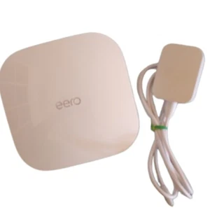 Eero Pro 6 Tri-Band Mesh WLAN Router weiß K010001 + Netzkabel Versand am selben Tag - Bild 1 von 6