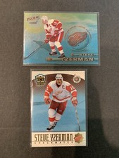 1999-00 Pacific Home Away Detroit Red Wings Steve Yzerman #17 Dynagon Checkmates