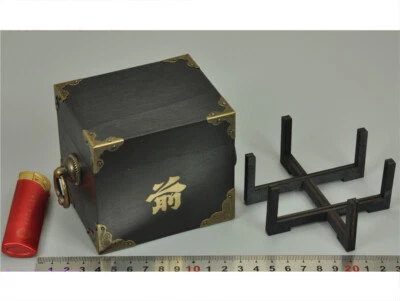 Caja de armadura y soporte para COOMODEL SE074 ALEACIÓN FUNDIDA A PRESIÓN - ARMADURA LEÓN NEGRO ESCALA 1/6 Foto 1 de 2