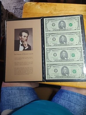 UNCUT SHEET OF FOUR FIVE DOLLAR BILLS SERIES 1995 RESERVE NOTE F99610118A - Image 1 of 4