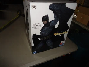 Batman - Statua Damned da Collezione Anteprime PX Esclusiva #0531/ 3000 Icon Heroes - Foto 1 di 4