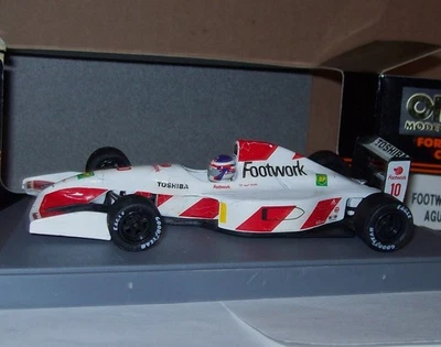 1:43 1992 F1 Footworks Flechas #10 - Aguri Suzuki Driver Edición Limitada Foto 1 de 4