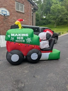 Peanuts Snoopy Zamboni Christmas Airblown Inflatable Decoration Making Ice Nice - Picture 1 of 11
