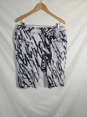 Pantalones Cortos de Golf Jamie Sadock Bermudas Rodilla Negro Gris Estampado Mármol Bolsillos con Cremallera Talla 14 Foto 1 de 4