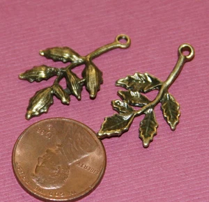 10 pcs antique brass Leaves Charms, alloy leaves pendant - Picture 1 of 2