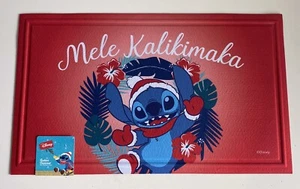 Disney Stitch 18x30” Welcome Zerbino in Gomma Mele Kalikimaka Corona di Natale NUOVO - Foto 1 di 12