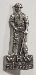 Prendedor alemán Segunda Guerra Mundial, Segunda Guerra Mundial, WHW 1936/37, TINNIE, "Gau Essen", ORIGINAL, EE. UU. Vendedor - Imagen 1 de 2