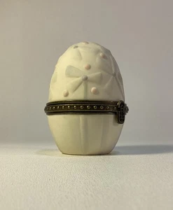Snowbunnies Easter "True Blue Friends" Dept 56 Hinged Box Egg Shaped Bisque NIB - Picture 1 of 9