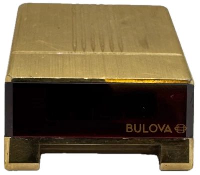 Orologio da polso vintage 30,5 mm 1976 Bulova Computron da uomo digitale LED tono oro USA - Immagine 1 di 4