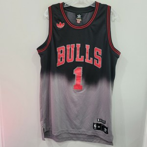 rose jersey bulls