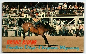 Postkarte Frontier Days Bronco Riding Rodeo Cheyenne Wyoming WY PM 1962 - Bild 1 von 2
