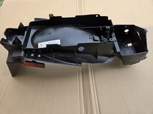 Guardabarros trasero triumph speed triple 955i, caja batería, t2301349 - Imagen 1 de 10