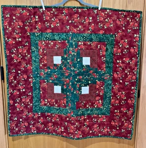 Weihnachten Quilt Blockhaus Schoß Wandbehang Fleece Lodge Handarbeit 33,5 x 33" - Bild 1 von 17