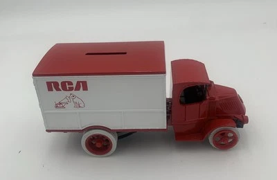 Ertl Diecast Vehicle Bank - 1926 Mack Bull Dog Delivery Truck RCA - Image 1 of 4