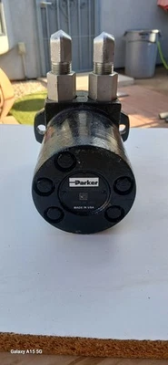 Bomba hidráulica Parker modelo #TB0230AS010AAC Foto 1 de 4