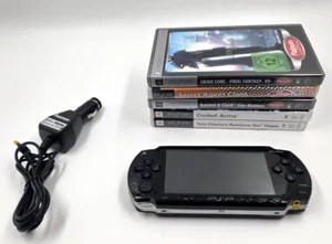PlayStation Portable PSP 1004 Konsole + 5 Spiele KFZ-Kabel | Ohne Akku Schäden ✅ - Bild 1 von 14