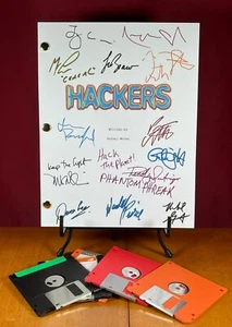 Guión firmado por Hackers - Reimpresiones de autógrafos - Angelina Jolie - Hack the Planet - Imagen 1 de 8