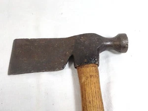 Vtg Lathing Hammer / Half Hatchet 1Lb Checkered Face (691) - Picture 1 of 13