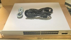 Cisco MS425-32-HW MS425 Series 32x 10G SFP+ Fiber 2x 40G Unclaimed Factory reset - Picture 1 of 2