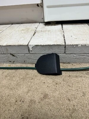 2012 Jeep Liberty Left Driver Seatbelt Cover OEM ( Good Condition!! ) - Image 1 of 4