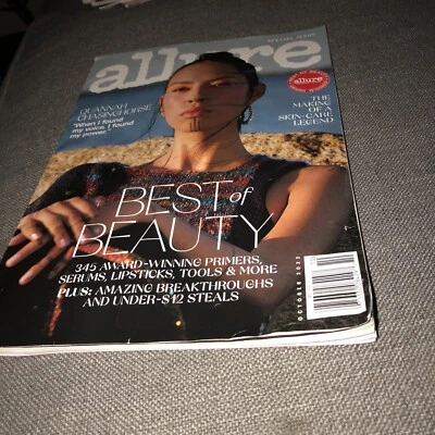 Allure Magazine October 2022 Special Issue Best of Beauty, Quannah Chasinghorse Foto 1 de 4