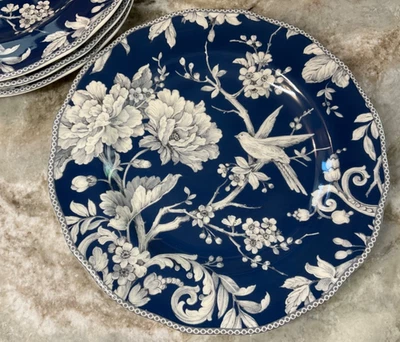 222 Quinto Pratos de Jantar Adelaide Azul Escuro. Conjunto de 4. Pássaros e flores. Novo. - Imagem 1 de 4