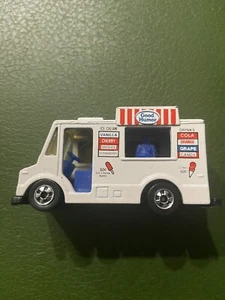 Vintage Hot Wheels Good Humor Ice Cream And Drinks Truck - Picture 1 of 6