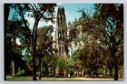 Yale University Harkness Memorial Tower New Haven CT Campus carte postale vintage A
