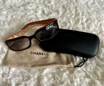 Chanel Vintage Sunglasses 5097 w/ Chanel Case & Cloth - Image 1 of 4