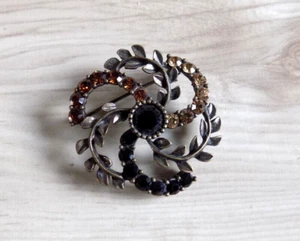 Broche corona de cristales de Swarovski vintage pillerm tono plateado - Imagen 1 de 3