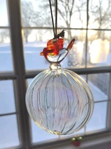 Ornamento prendisole in vetro colibrì rosso - 2003 collezione regalo Avon #O-501 - Foto 1 di 3