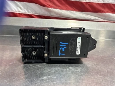 99 00 01 Ford f250 f350 Fuse Junction Box YC3T-14A067-JA & GEM F81B-14B205-AE - Image 1 of 4