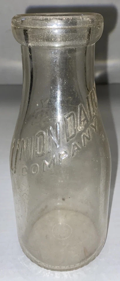 Vintage Pint Glass Milk Bottle Union Dairy Company Chicago Illinois - Image 1 of 4