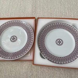 Hermes H Deco Rouge Dessert Plate 22 cm Set of 2 porcelain dinner red 002 - Picture 1 of 9