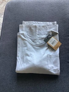 NWT North Face Women’s Pocket Tee Grey With While Logo Size XXLarge $30 Nice! - Picture 1 of 9