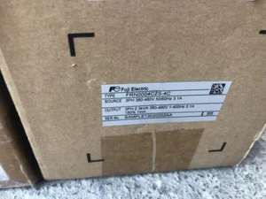 ONE Fuji Inverter 380V 0.75KW FRN0004C2S-4C replace FRN0.75C1S-4C NEW - Picture 1 of 1