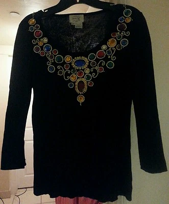 Top suéter negro mediano manga larga de Just B Foto 1 de 4