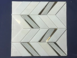 Azulejo de mosaico de vidrio mármol blanco/dorado Carrara S13 cocina baño pulido - Imagen 1 de 4