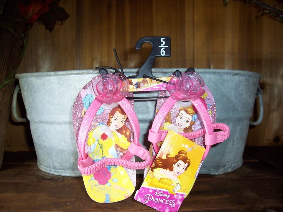 DISNEY PRINCESS GIRLS TODDLER FLIP FLOPS SHOES SIZE SMALL 5-6 FLOWER DESIGN NEW - Image 1 of 1